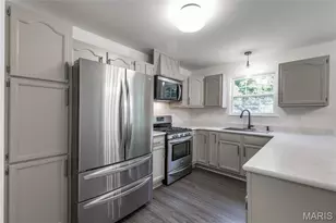 920 Parc Central Dr, Festus, MO 63028 - Photo 22