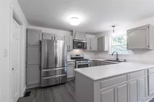 920 Parc Central Dr, Festus, MO 63028 - Photo 20
