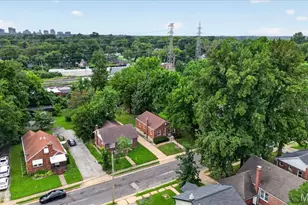 7626 Fairham Ave, University City, MO 63130 - Photo 24