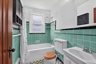 7626 Fairham Ave, University City, MO 63130 - Photo 8