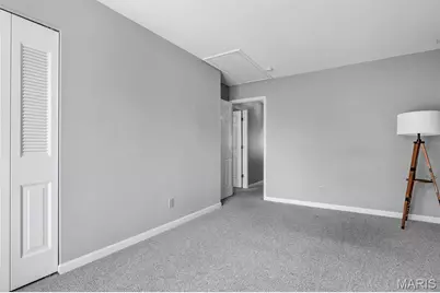 8912 Eager Road, Brentwood, MO 63144 - Photo 14