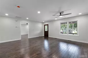 451 E North St, Fenton, MO 63736 - Photo 22