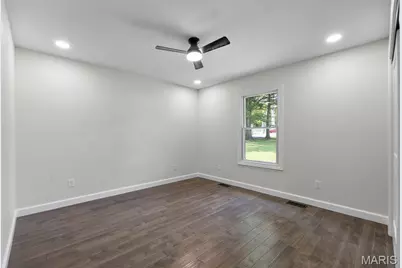 451 E North Street, Fenton, MO 63736 - Photo 38