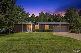 253 Treasure Cove, Ballwin, MO 63021 - Photo 2