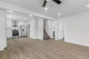 408 S A St, Farmington, MO 63640 - Photo 6