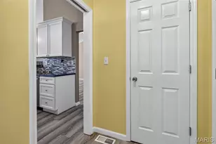 500 Osprey Ct, Winfield, MO 63389 - Photo 14