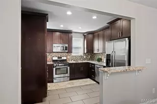 5444 Tholozan Ave, Saint Louis, MO 63109 - Photo 22