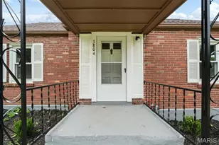 3804 Melba Pl, Saint Louis, MO 63121 - Photo 4