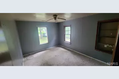 655 Eldon Drive, Bismarck, MO 63624 - Photo 14