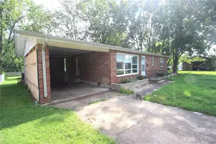 408 7th St, Farmington, MO 63640 - Photo 2