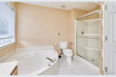 1516 Hibernation Hollow, Wentzville, MO 63385 - Photo 16