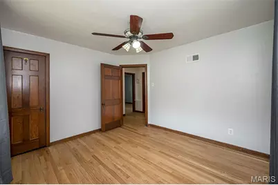 2737 Granda Drive, Saint Louis, MO 63125 - Photo 10