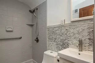 2737 Granda Dr, Saint Louis, MO 63125 - Photo 14