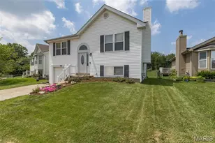 171 Kunze Dr, Saint Charles, MO 63303 - Photo 4
