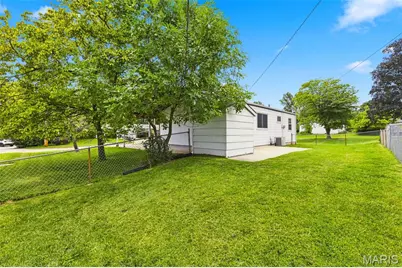 2263 McKelvey Road, Maryland Heights, MO 63043 - Photo 26
