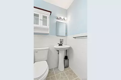2263 McKelvey Road, Maryland Heights, MO 63043 - Photo 12
