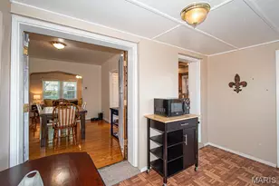 6650 Sutherland Ave, Saint Louis, MO 63109 - Photo 26
