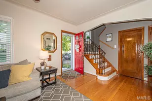 6650 Sutherland Ave, Saint Louis, MO 63109 - Photo 8