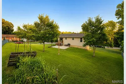 633 Woodridge Court, Villa Ridge, MO 63089 - Photo 2