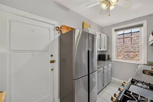 7525 Buckingham Dr, Saint Louis, MO 63105 - Photo 20