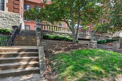 7525 Buckingham Drive #2N, Saint Louis, MO 63105 - Photo 34