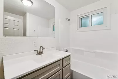 38 Westdell Drive, Saint Louis, MO 63136 - Photo 20
