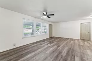 38 Westdell Dr, Saint Louis, MO 63136 - Photo 10