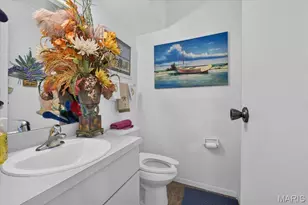 11538 Sandy View Dr, Saint Louis, MO 63146 - Photo 24
