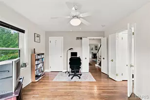 7816 Blackberry Ave, Saint Louis, MO 63130 - Photo 8