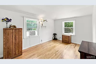 7816 Blackberry Avenue, Saint Louis, MO 63130 - Photo 16