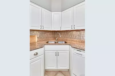 14 N Kingshighway Boulevard #5BN, Saint Louis, MO 63108 - Photo 16