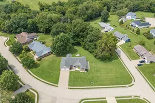 1208 Hollow Oak Ct, Saint Genevieve, MO 63670 - Photo 16