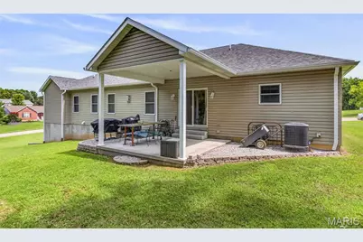 1208 Hollow Oak Court, Saint Genevieve, MO 63670 - Photo 10