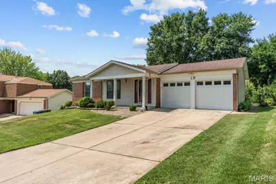 15 Jenny Lind Drive, Saint Peters, MO 63376 - Photo 2
