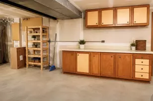 2007 New Sun Dr, Florissant, MO 63031 - Photo 10