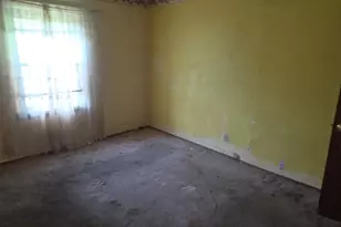 4327 N Taylor Ave, Saint Louis, MO 63115 - Photo 8