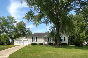 1174 Bieker Rd, Washington, MO 63090 - Photo 1
