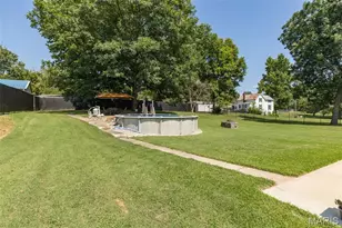 606 La Haye St, Saint Genevieve, MO 63670 - Photo 40