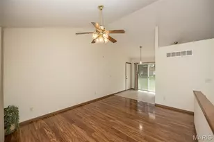 5 Abby Michelle Ct, Saint Peters, MO 63376 - Photo 4