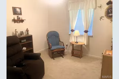 114 S White Oak Street, Desloge, MO 63601 - Photo 6