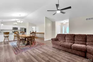 24990 Savannah Pl, Warrenton, MO 63383 - Photo 6
