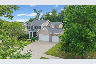 921 Molloy Drive, O'Fallon, MO 63366 - Photo 2