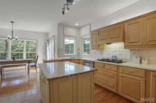4305 Green Briar Ct, Washington, MO 63090 - Photo 12
