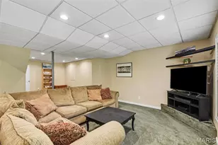 7445 Stream Valley Ct, Saint Louis, MO 63129 - Photo 32