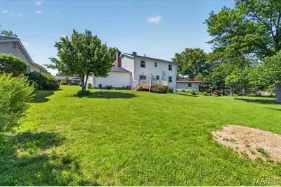 249 Aspen Trail Drive, Ballwin, MO 63011 - Photo 32