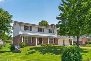 249 Aspen Trail Dr, Ballwin, MO 63011 - Photo 2
