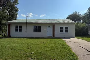 8 Wauneta Pl, Hannibal, MO 63401 - Photo 2