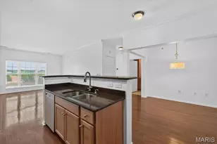1241 Strassner Dr, Brentwood, MO 63144 - Photo 10