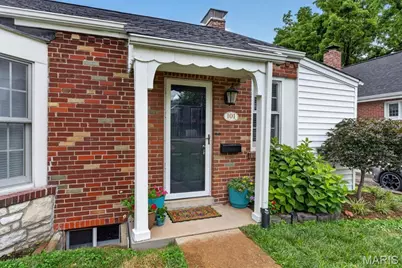 101 N Sappington Road, Oakland, MO 63122 - Photo 2