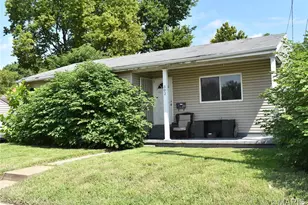 302 Barthel Ave, Saint Charles, MO 63301 - Photo 1